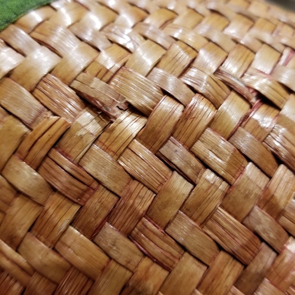 Small straw messenger bag green trim brown bead closure boho festival  9x4.5 - Picture 9 of 9